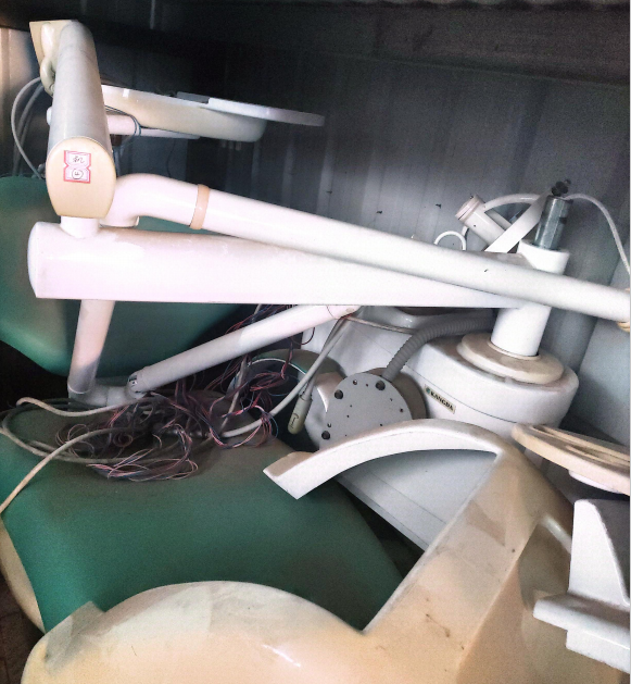 正镶白旗人民医院一批废旧物资公开转让