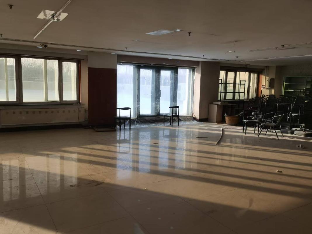 佳木斯大学一区A院图书馆三楼西侧咖啡简餐及三楼东侧超市整体出租交易公告(国资监测编号GR2026HL2000513)
