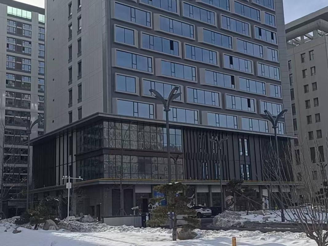 昭苏县城市发展投资集团有限公司位于伊宁市山东路688号天马时代广场A座1层108商铺（约60.57㎡）对外招租，租期五年(二次挂牌)