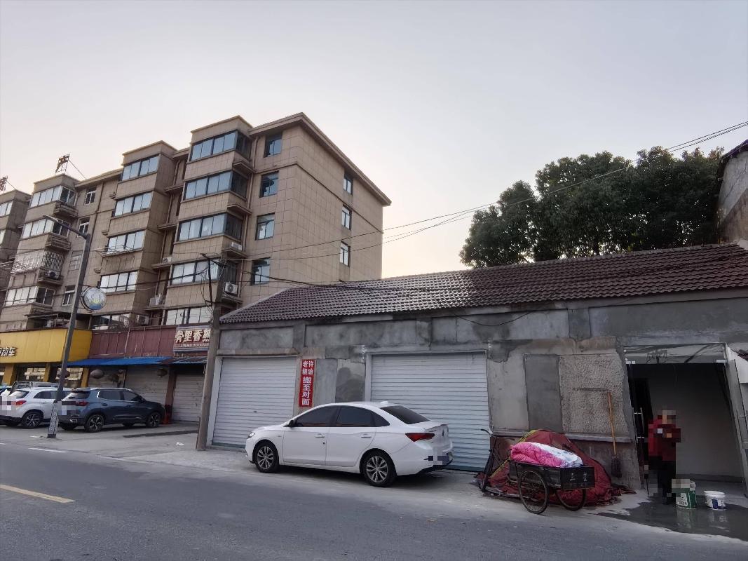 无为市陡沟镇原陡沟供销社知青门市部临街南1、南2、南3门面房出租公告(国资监测编号GR2026AH2000451)