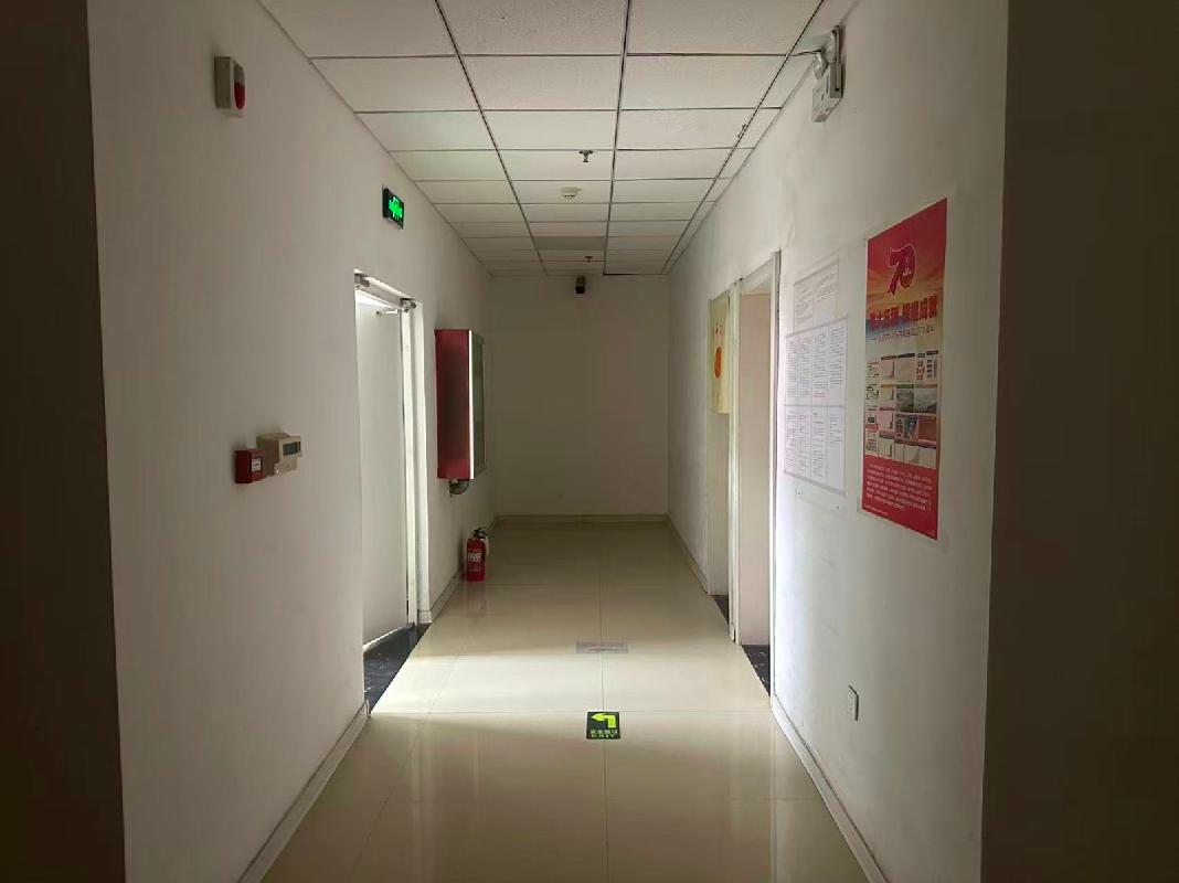 阿拉善高新技术产业开发区乌斯太中学西侧、民族幼儿园北侧的利达商业广场人才公寓（利达商业楼）转让(国资监测编号GR2026NM1000921)