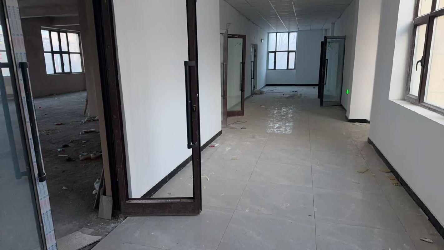 克拉玛依市宏茂房地产投资有限公司转让位于克拉玛依乌尔禾区同兴路31-2-1号楼等9处商业房地产(国资监测编号GR2026XJ1000318)