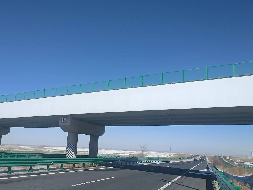 阿贵图嘎查天桥（宝力根陶海收费所--明安图收费所）广告位出租（年租金底价50000元，租期一年）(国资监测编号GR2026NM1000926-2)