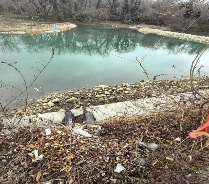 石台县公信河干流段防洪治理工程第二批砂石土资源转让（第二次）公告(国资监测编号GR2026AH2000561)