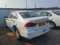 （苏DE997学）桑塔纳牌SVW71612AH1.6L小型轿车等2辆二手机动车转让公告(国资监测编号GR2026JS2000821)
