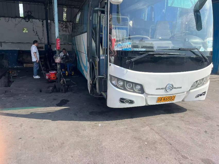 成德南高速8台报废车辆处置转让公告（以单价，每吨报价）