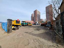 呼市回民区京青线以北（原呼市炼铁厂青鹰水泥公司）工业房地产出租（年租金底价116022元，含税）(国资监测编号GR2026NM1001026)