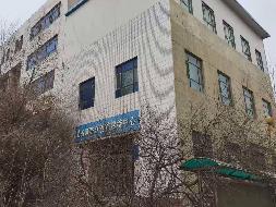 新疆双河国投运营集团有限公司转让位于博乐市八区红星路49号一宗土地使用权及地上建筑物(国资监测编号GR2026XJ1000343)