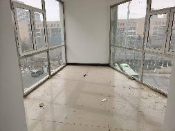 内蒙古自治区赤峰市新城区财富大厦B座4楼电梯西侧房屋出租（租金底价16024.32元，租期1年）(国资监测编号GR2026NM1001107)