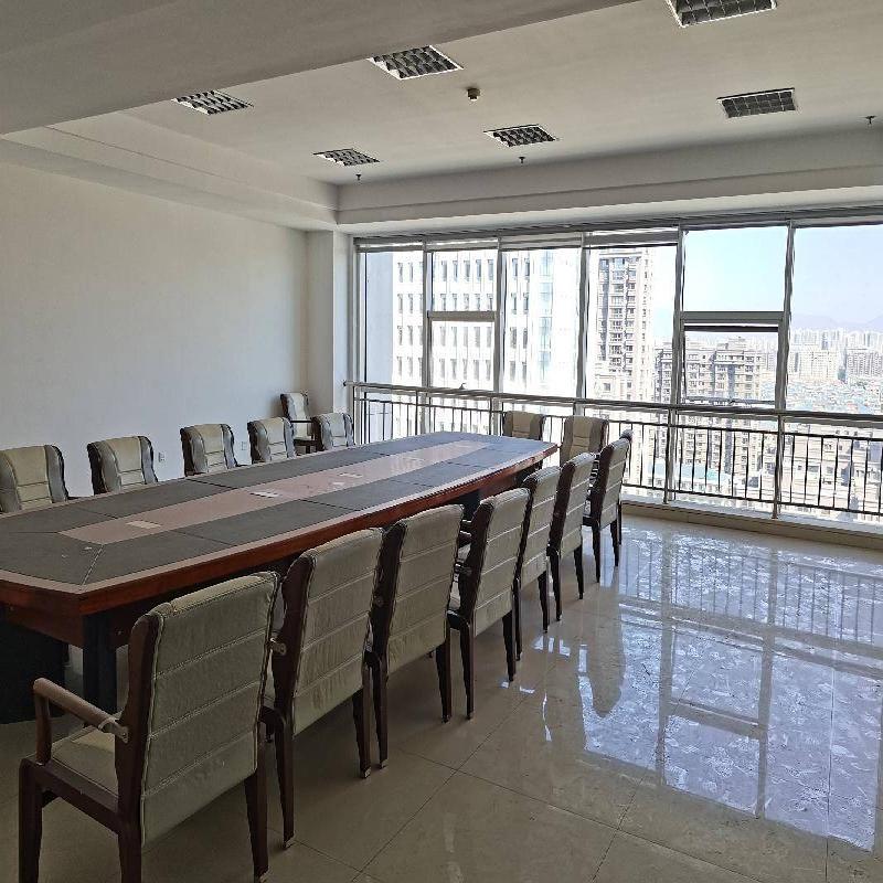 内蒙古再担保股份有限公司持有的赛罕区鄂尔多斯东街金融住宅小区2号楼14层1402-6房屋公开出租