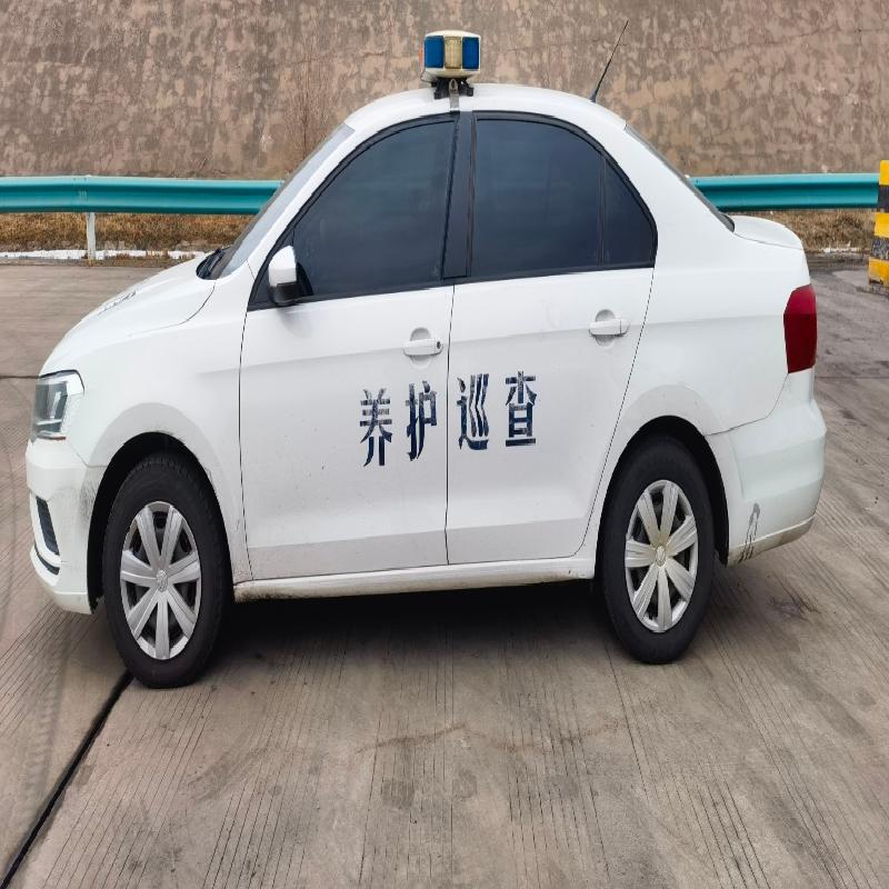 2台车辆分别转让（鄂尔多斯市城投机场高速建设有限责任公司）