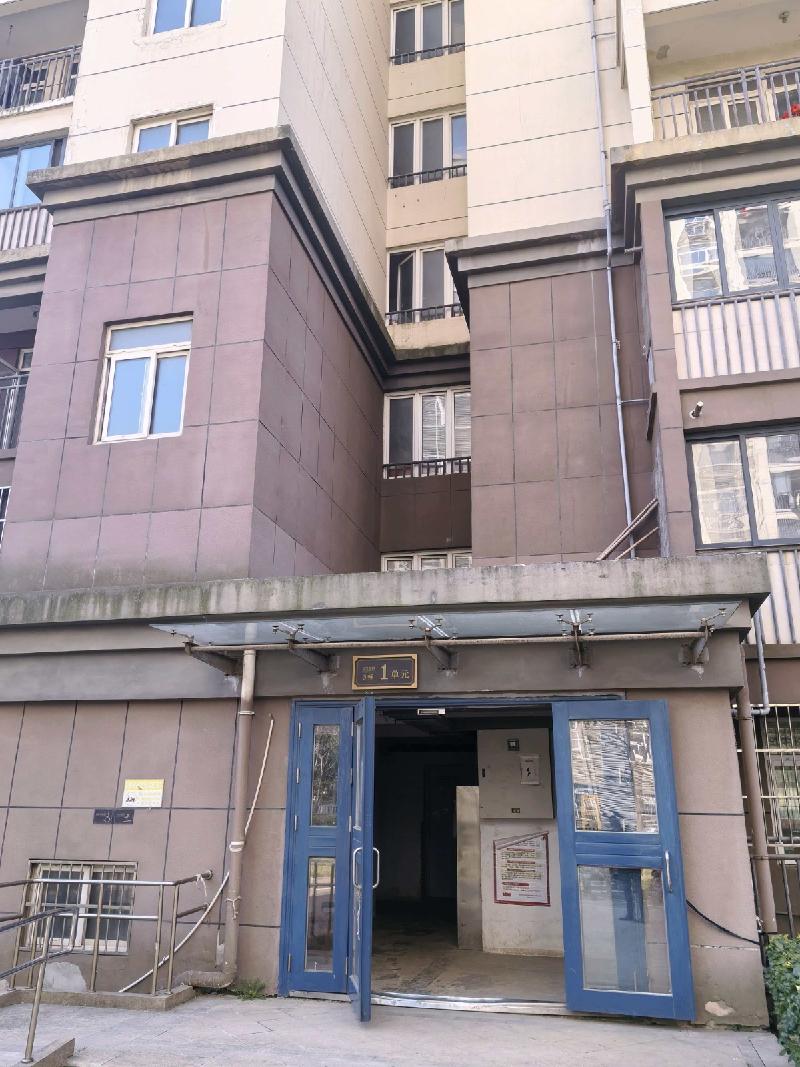 安庆市迎江区长风花园小区73套住宅出租公告(国资监测编号GR2026AH2000560)