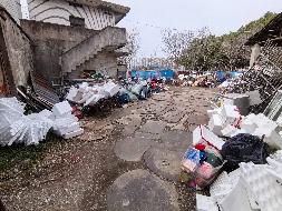 无为市无城镇东门外大街一处院子西块约200平方米场地出租公告(国资监测编号GR2026AH2000549)