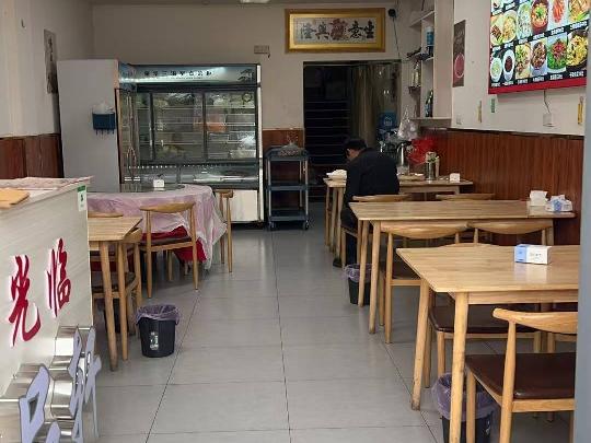 淮安工业园区春晖苑门面1-1-07招租公告