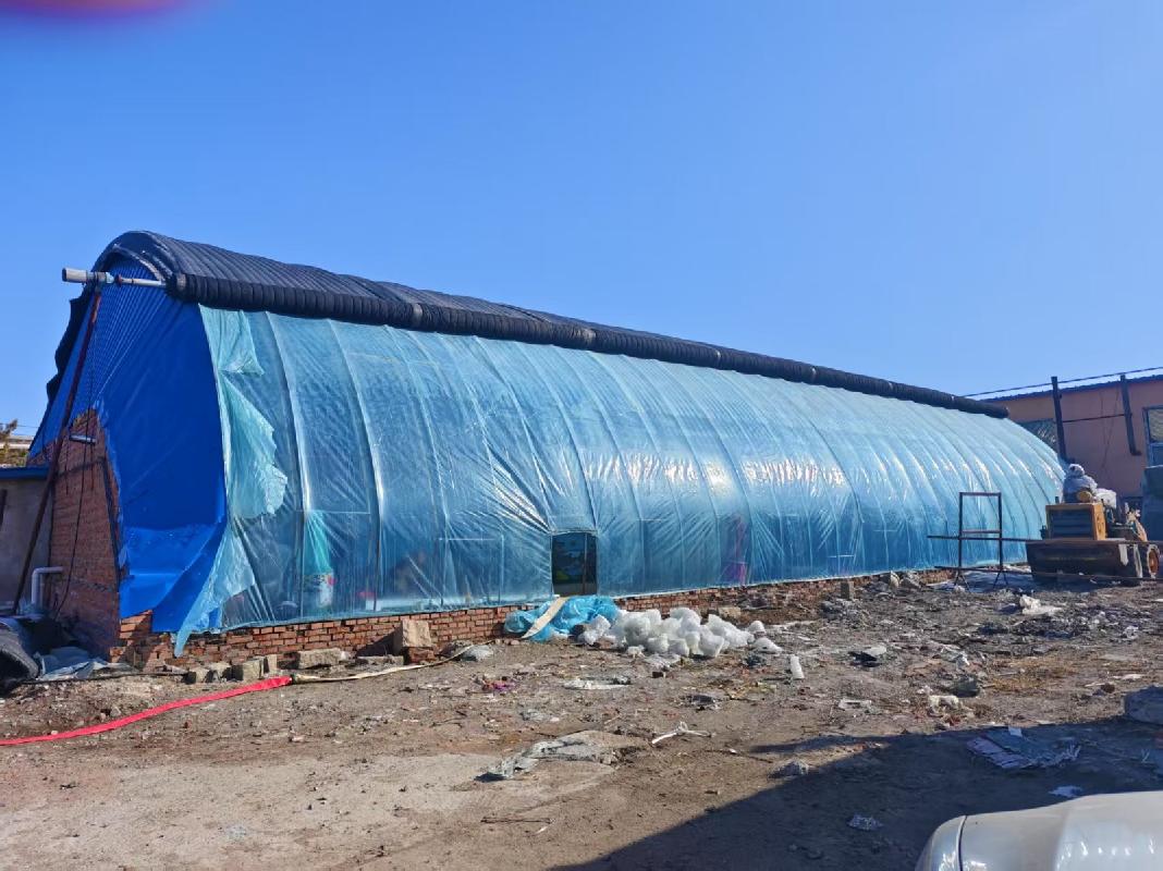 内蒙古自治区通辽市霍林郭勒市珠区宝街滨河路西北段1号3处地坪使用权、3处房屋建筑物独立出租（年租金详见清单，租期均为1年）