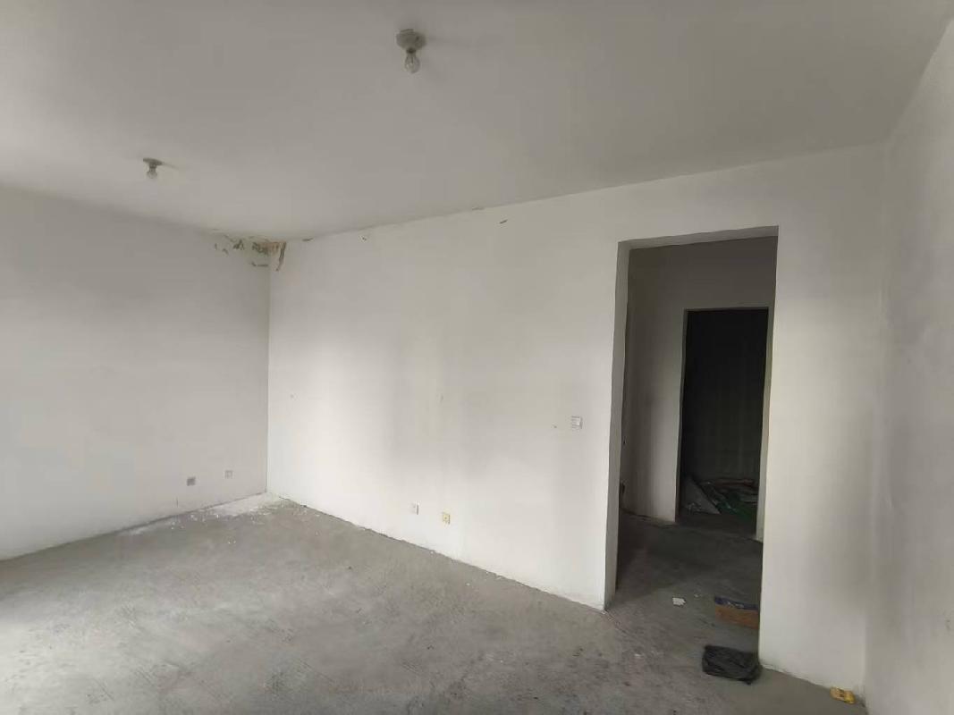 新疆生产建设兵团第十二师国有资产投资发展集团有限公司转让位于乌鲁木齐市米东区山韵路100号观山居居住小区8#住宅楼2单元402室房地产(国资监测编号GR2026XJ1000406)