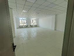 伊犁州伊宁市青年街 8 号（原伊宁卫生学校院内）三楼三区（东侧沿街1间办公室面积约：86㎡）对外招租（租期三年）
