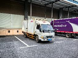湘DNE099江铃牌轻型厢式货车(国资监测编号GR2026HN1000572)