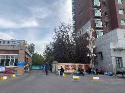 伊犁哈萨克自治州财信融通融资担保有限公司位于伊宁市新华西路566号新矿·滨河家园一期22-1-101室房屋（建筑面积121.04㎡）对外招租，租期2年