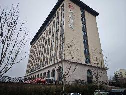 泽州县丹河新城电大体校综合楼1处出租公告(三次挂牌)