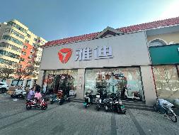 包头市昆都仑区友谊17#西门北侧2#休闲服饰底店公开招租（年租金底价：35165元，租期：3年）(内蒙古包钢房产物业集团有限公司)(国资监测编号GR2026NM1001209)