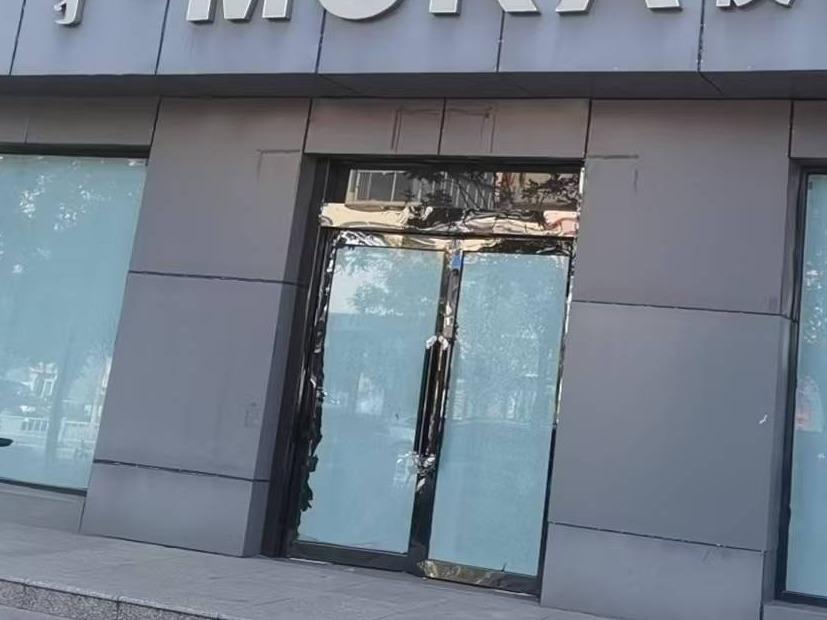 内蒙古自治区鄂尔多斯市鄂托克旗乌兰镇三居委、乌仁都西街西房屋出租