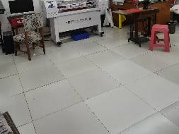 包头市昆都仑区少先路印刷厂院内西侧房屋出租（年租金底价：24500元，租期：1年）（包钢集团万开实业有限公司）(国资监测编号GR2026NM1003100)