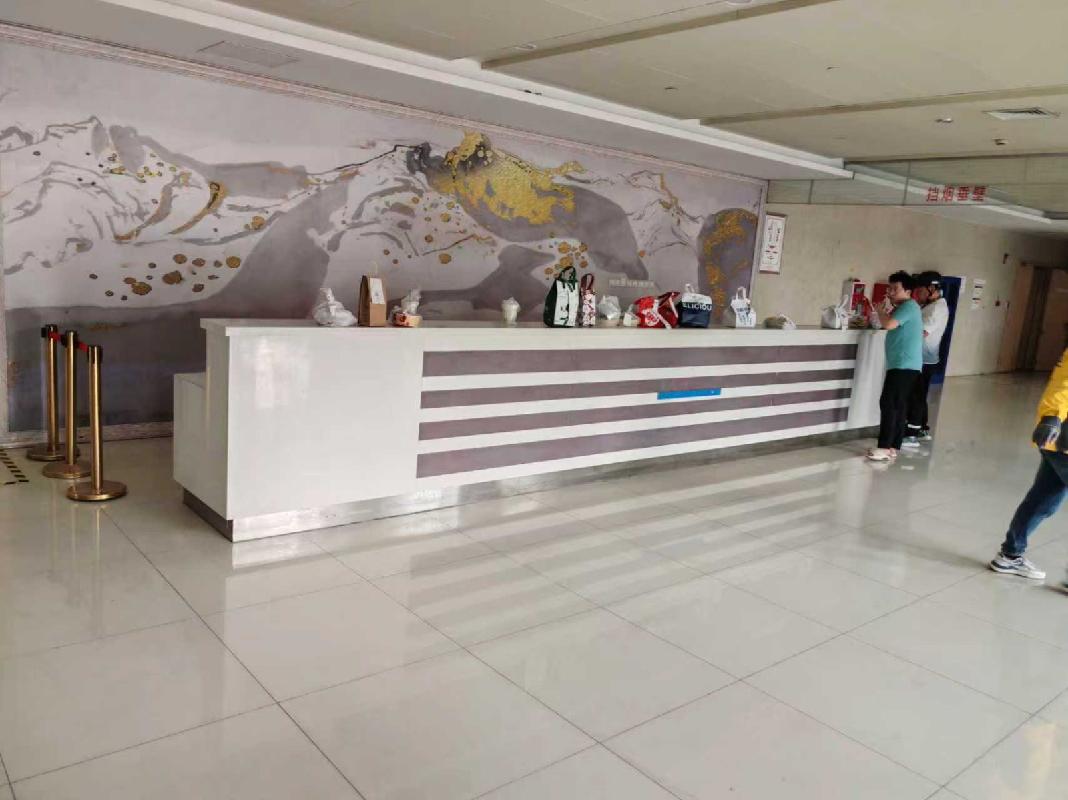 连云港市第一人民医院高新院区9号楼12、13层整体招租