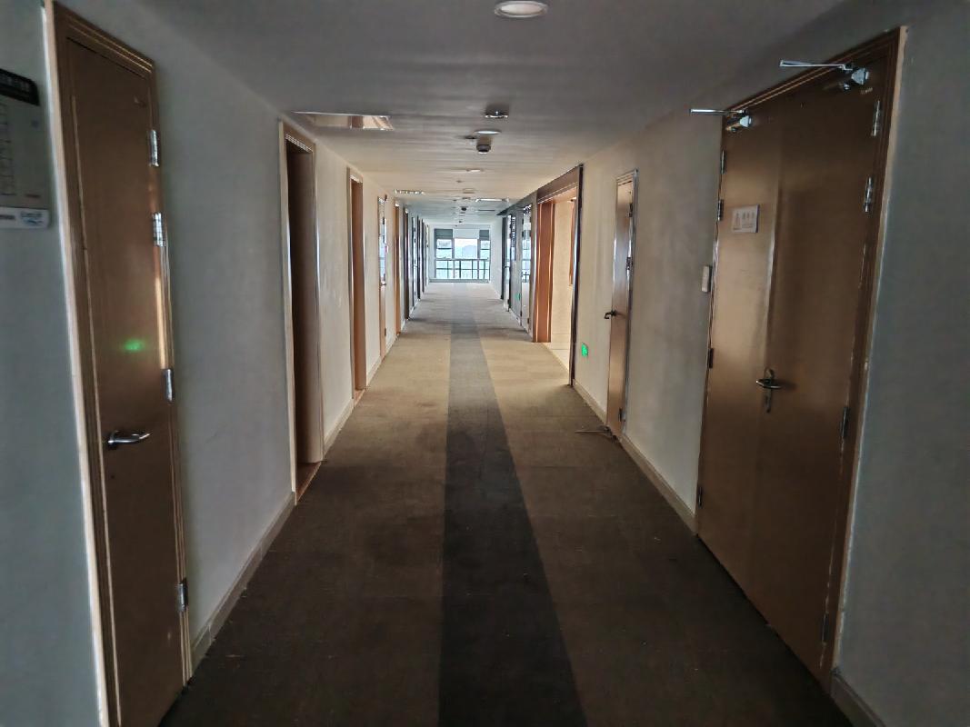 连云港市第一人民医院高新院区9号楼12、13层整体招租