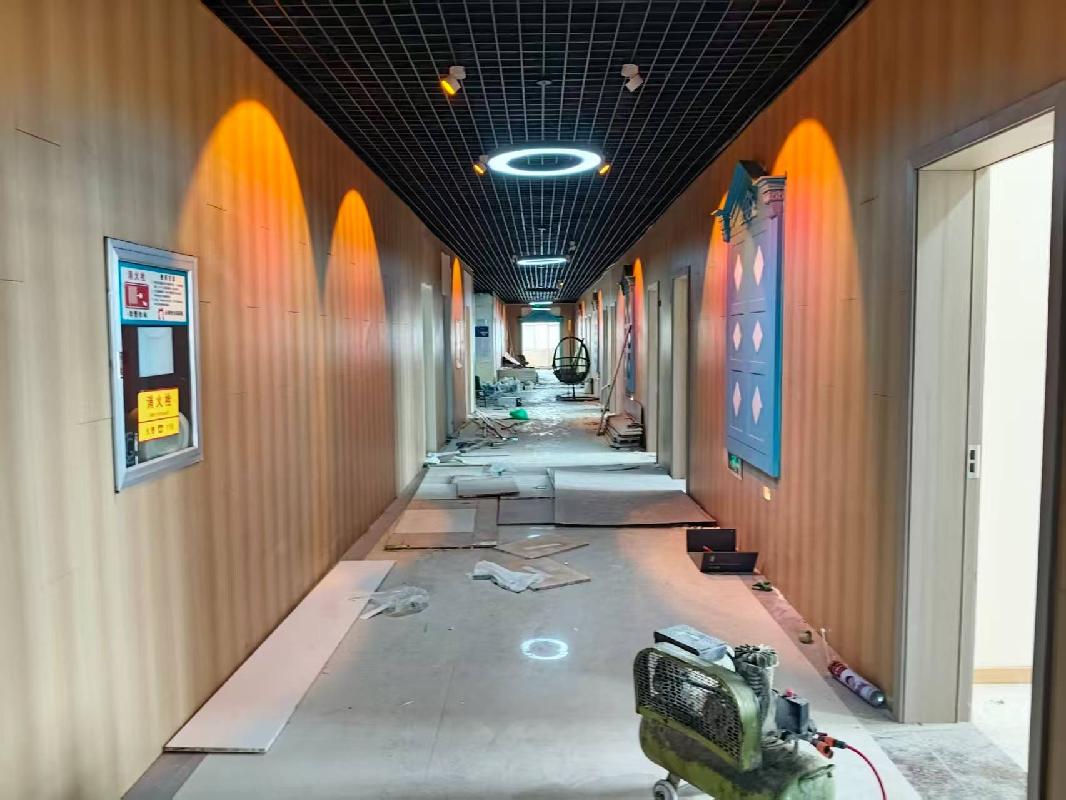 伊宁市都来提巴格街道办位于伊宁市胜利街2号伊宁市人民医院美沙酮抗病毒中心及病房约790.2㎡对外招租，租期五年