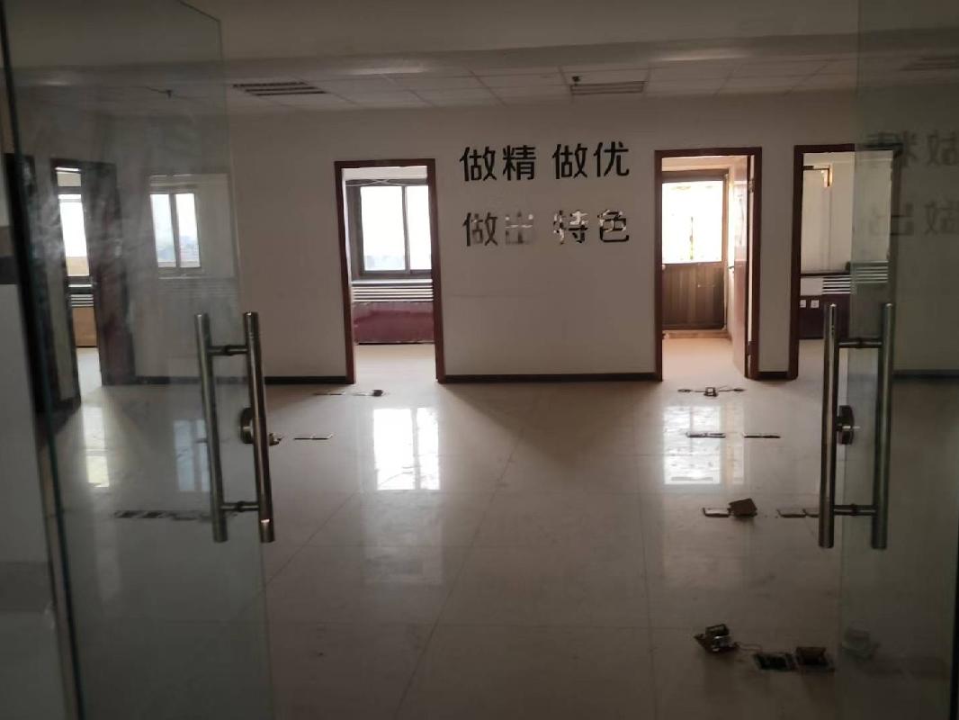 乌鲁木齐市盛天隆投资有限公司租赁位于天山区文艺路233号宏源大厦第18层房产(国资监测编号GR2026XJ1000462)