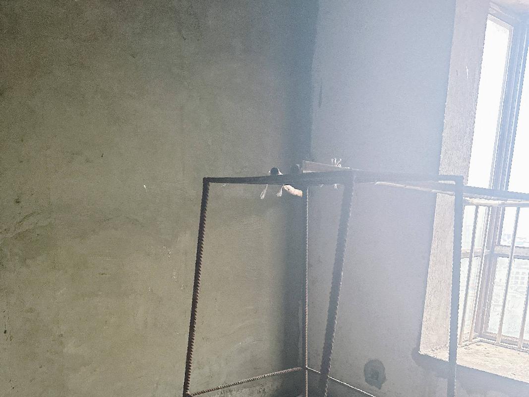 【湖南融资担保集团】冷水江市冷办建新街60号金鹰国际大厦1-2104室房产(二次挂牌)(国资监测编号GR2026HN1000635-2)