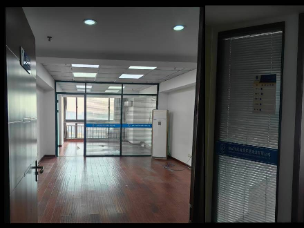 淮安经济技术开发区河畔花城01幢2501-2503室、2505-2507室、2518-2522室房产招租公告