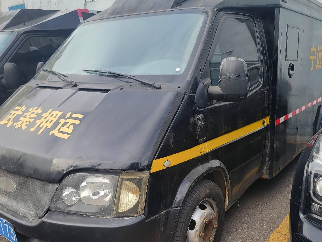 伊犁宁远保安武装守护押运有限公司一辆迪马牌专项作业车（新FNY173）对外转让(二次挂牌)