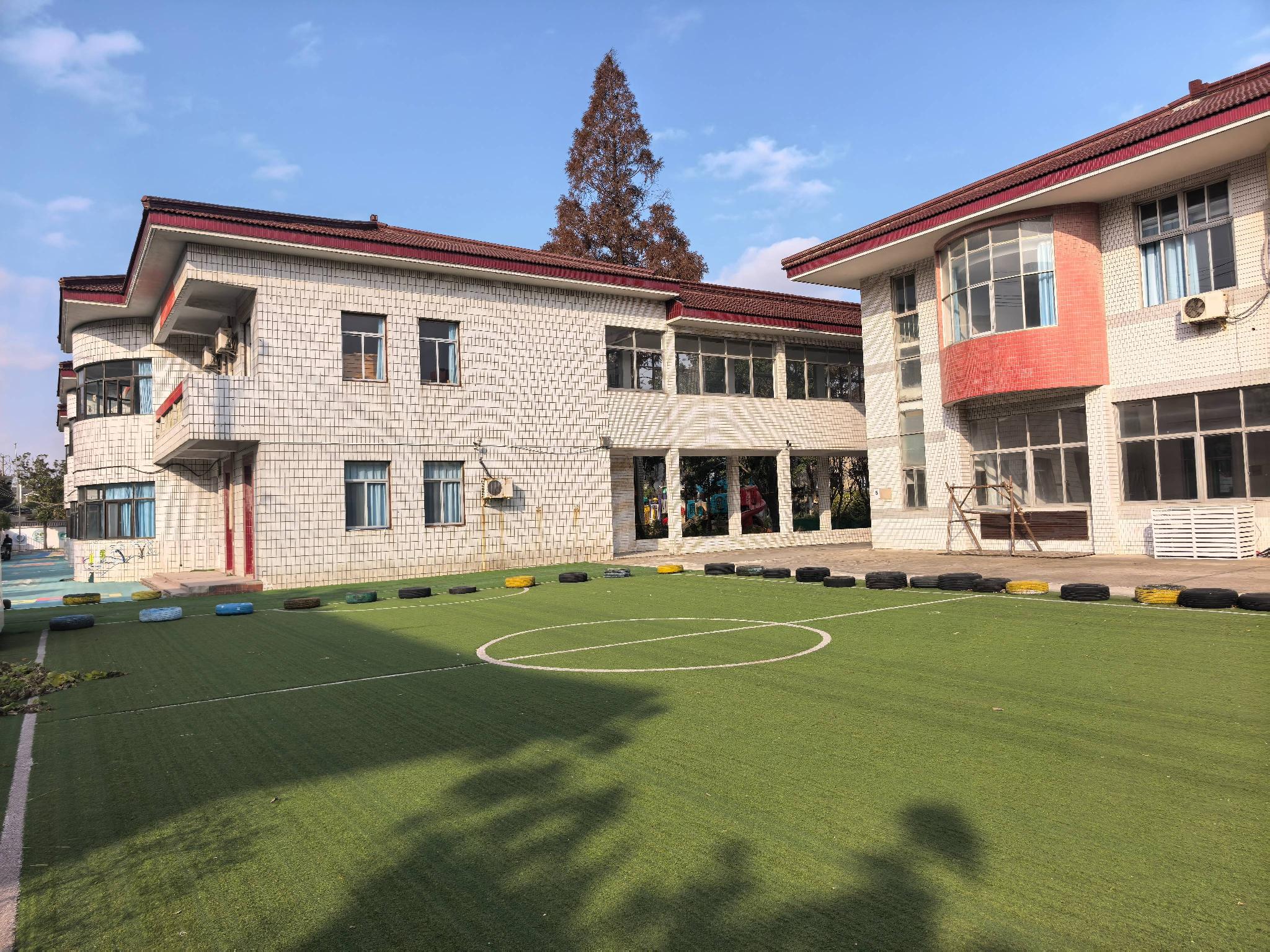邹区中心幼儿园育才园承租意向人征集公告
