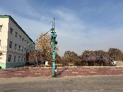 翁牛特旗桥头镇北常胜村仓储房地产及土地使用权整体出租（年租金底价1145604.2元，租期5年）(国资监测编号GR2026NM1001568)