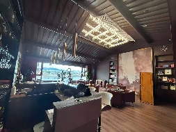 黄山市屯溪区滨江西路1号河街里J幢201室商业用房出租公告(国资监测编号GR2026AH2000668)