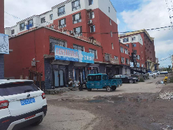 内蒙古通辽市科尔沁左翼中旗保康镇巴彦塔拉大街文明路富贵花园二期2处商业房产独立出租（年租金详见清单，租期均为3年）