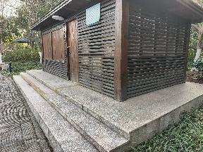 荆川公园游船码头旁售货亭招租公告
