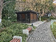 荆川公园游船码头旁售货亭招租公告