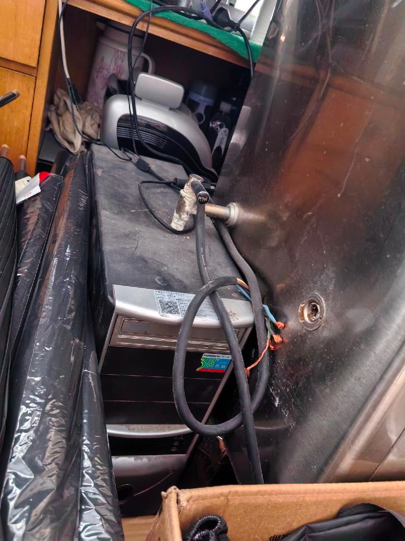新疆维吾尔自治区机关车队转让所属一批固定资产（94项）(国资监测编号GR2026XJ1000494)