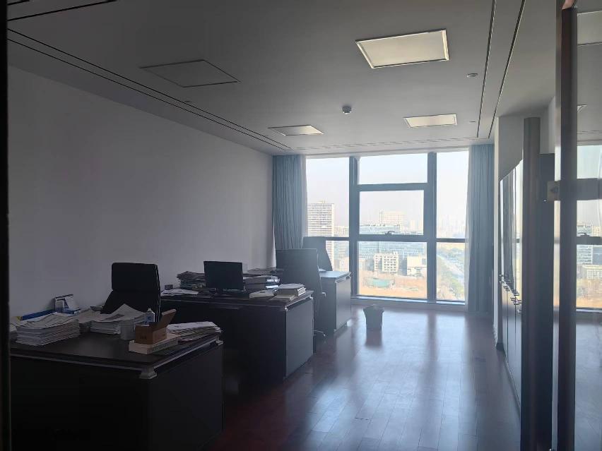 南京市鼓楼区清江南路7号越洋国际写字楼16层11间办公室招租公告