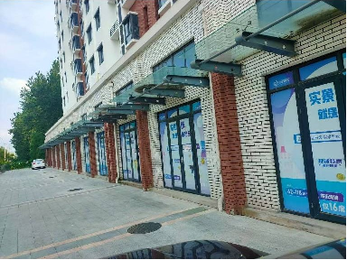东湖嘉景C10幢7室招租公告