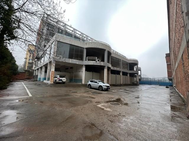 东方珑心基金关于转让湖南顺风服饰有限公司等17户不良债权资产包的招商公告