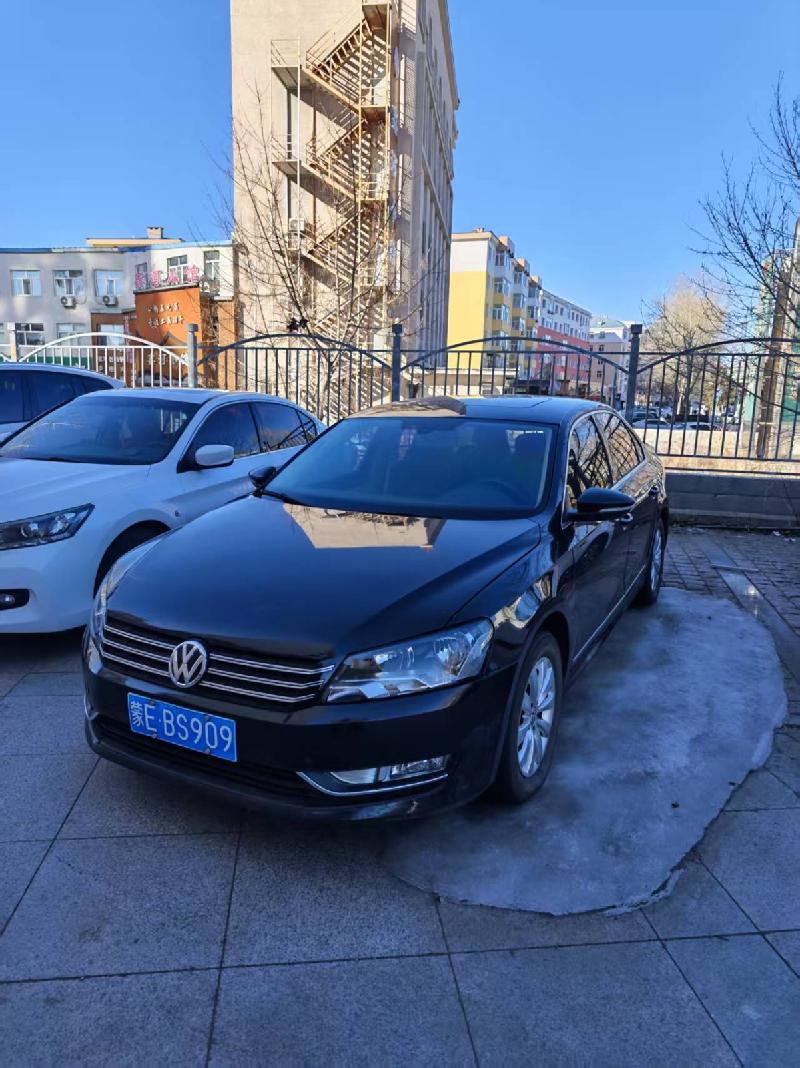 大众帕萨特小型轿车（蒙EBS909）