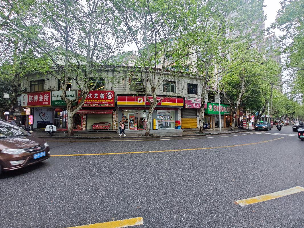 长沙市雨花区梓园路3间商业门面（空置）(二次挂牌)