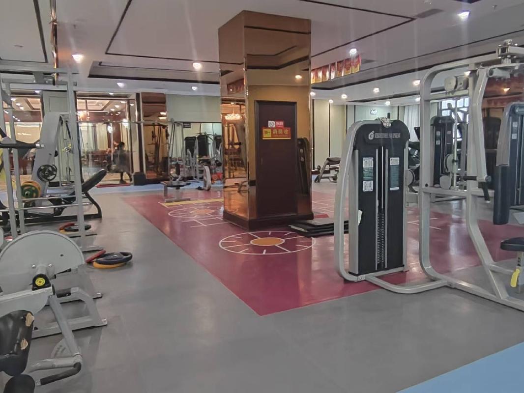 张掖市甘州区富来登温泉假日酒店（水乐园）及设备转让公告