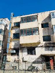 新源县国投公司位于国税局住宅楼45-7（4-401）室约57.6㎡对外招租，租期三年