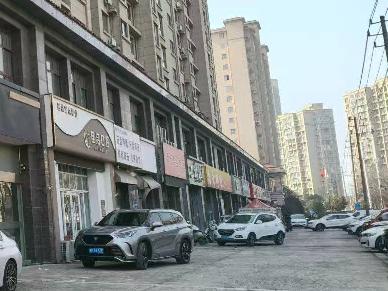 开发区大连路11号24.25幢14室招租公告