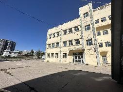 可市新城市政管理服务有限公司伊宁市分公司位于伊宁市军垦路军垦花苑供热中心场地对外招租，租期五年(二次挂牌)